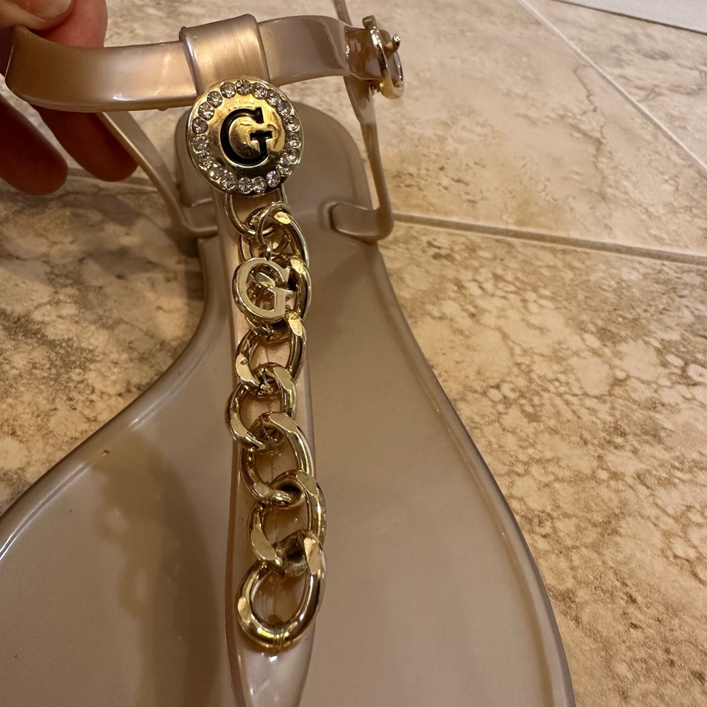 Guess Sandals for women   “Appear” Gold Jelly Sandals Size 8 women’s sandals - Picture 5 of 8